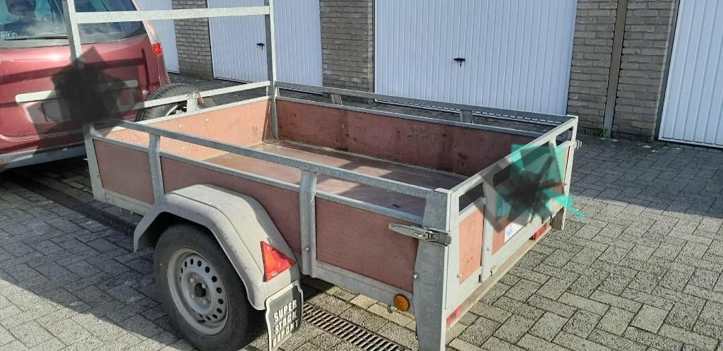 aanhangwagen, Ophalen, Gebruikt
