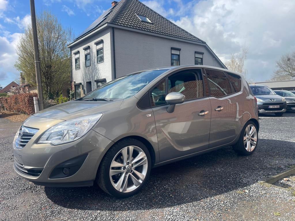 Opel Meriva 1.4 Essence,Turbo Cosmo,Cuir,Gps,Radar,Cruise..., Autos, Cuir, Euro 5, 139 g/km, Boîte manuelle