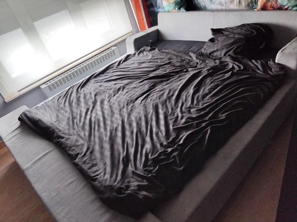 Groot kingsize bed, Huis en Inrichting, Slaapkamer | Bedden, Ophalen, Gebruikt, Tweepersoons, Overige maten