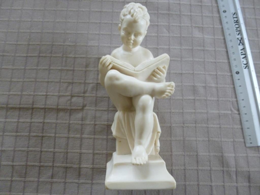 beeld met boek, Ophalen of Verzenden