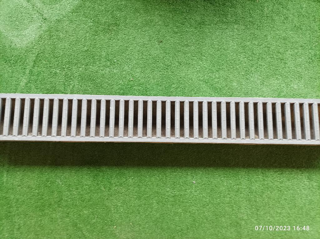 GRILLES POUR CANIVEAUX ET CANIVEAU, Jardin & Terrasse, Terrasses, Neuf, Enlèvement