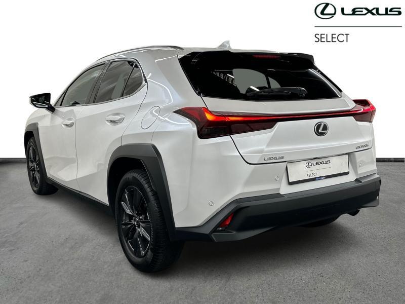 Lexus UX 300h Business Line 199pk/4Season Tyres, Auto's, Lexus, Automaat, Euro 6, Wit, https://public.car-pass.be/vhr/669a78c0-7d37-4c7a-9bc8-186b7d673353