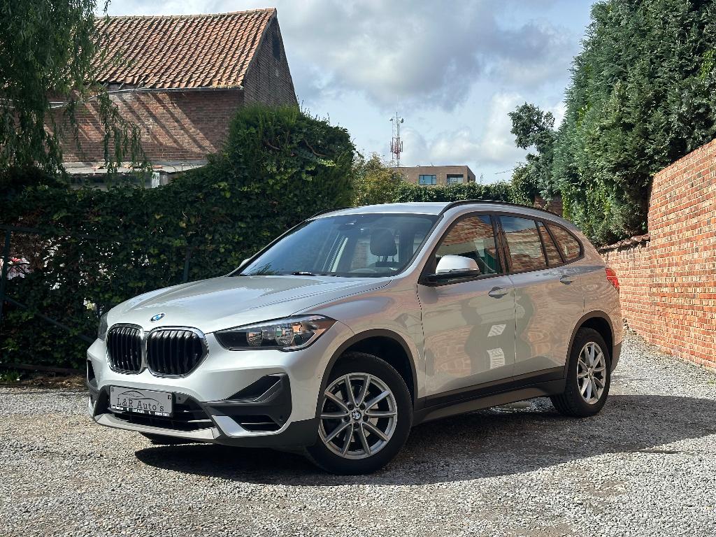 Camion à essence automatique BMW x1 18IA/Navi/Pdc, Autos, X1, Argent ou Gris, Achat, Euro 6