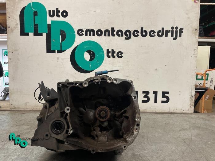 Versnellingsbak van een Renault Clio (Clio 3 06-), Gebruikt, -, Renault, -
