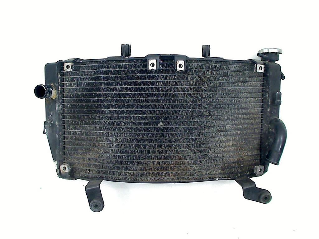 RADIATEUR Honda ST 1300 Pan European (ST1300 ST1300A), Dhr. S. di Majo, Gebruikt, Info@cama-motorparts.nl, P.J. Troelstraweg 8 8
3144 CX  MAASSLUIS, NL