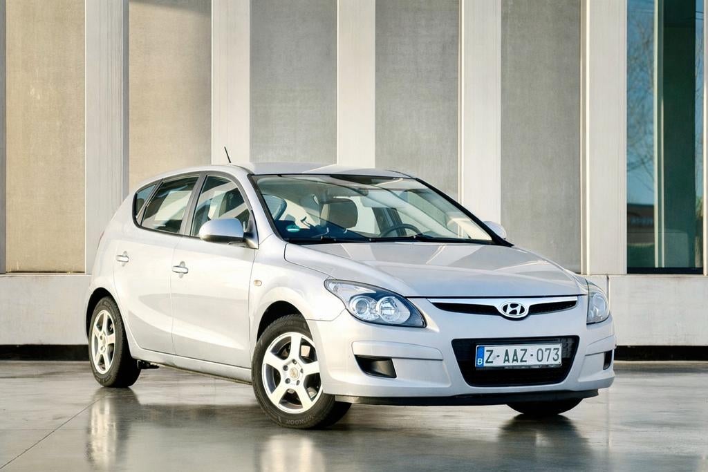 Hyundai i30Benzine- 2009 - 153000km met airco en keuring, Auto's, Hyundai, Bedrijf, 5 zetels, Euro 4, 5 deurs