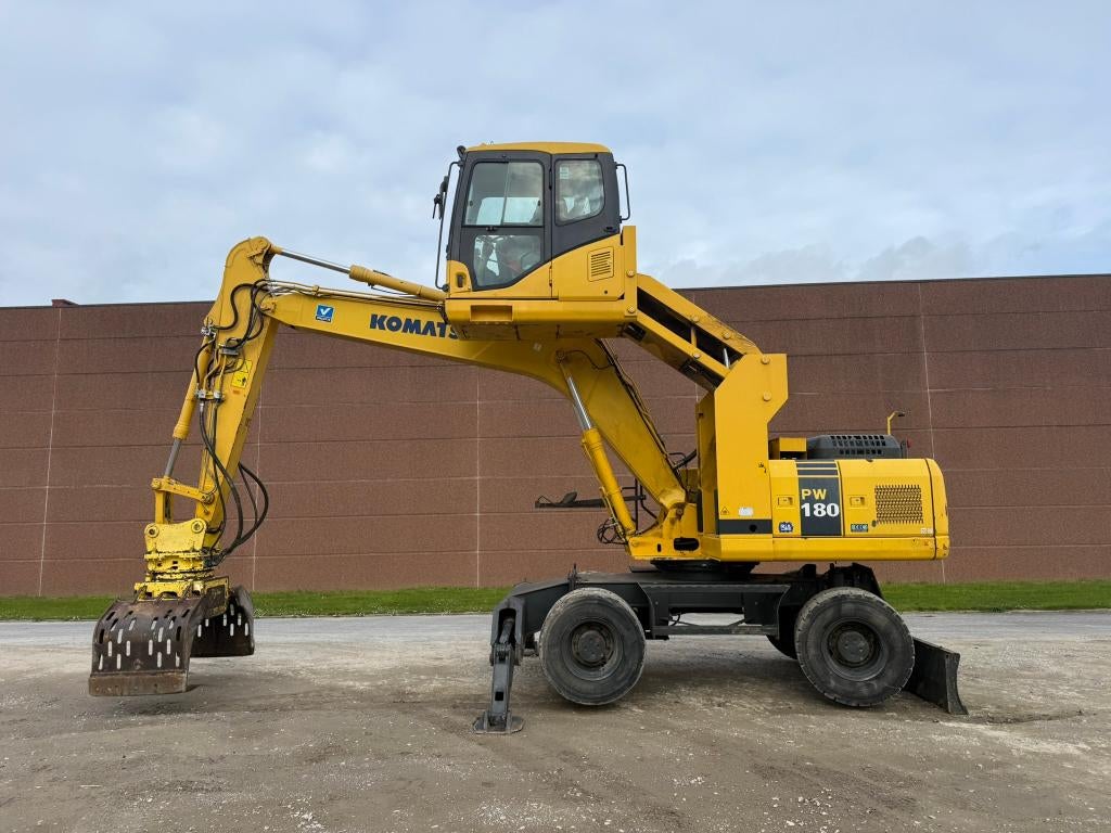 Komatsu PW180-7EO industry handler, Ophalen, Graafmachine