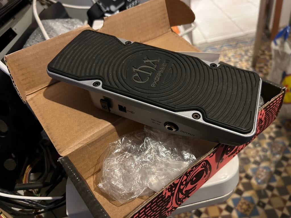 Pedale EHX wah wah next step, Enlèvement ou Envoi, Wah Wah