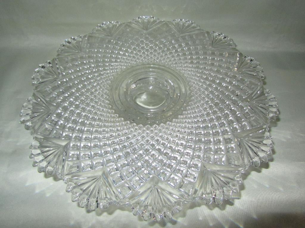 Val-Saint-Lambert: plat à tarte Pierreries Diamants, cristal, Antiquités & Art, Antiquités | Verre & Cristal, Enlèvement