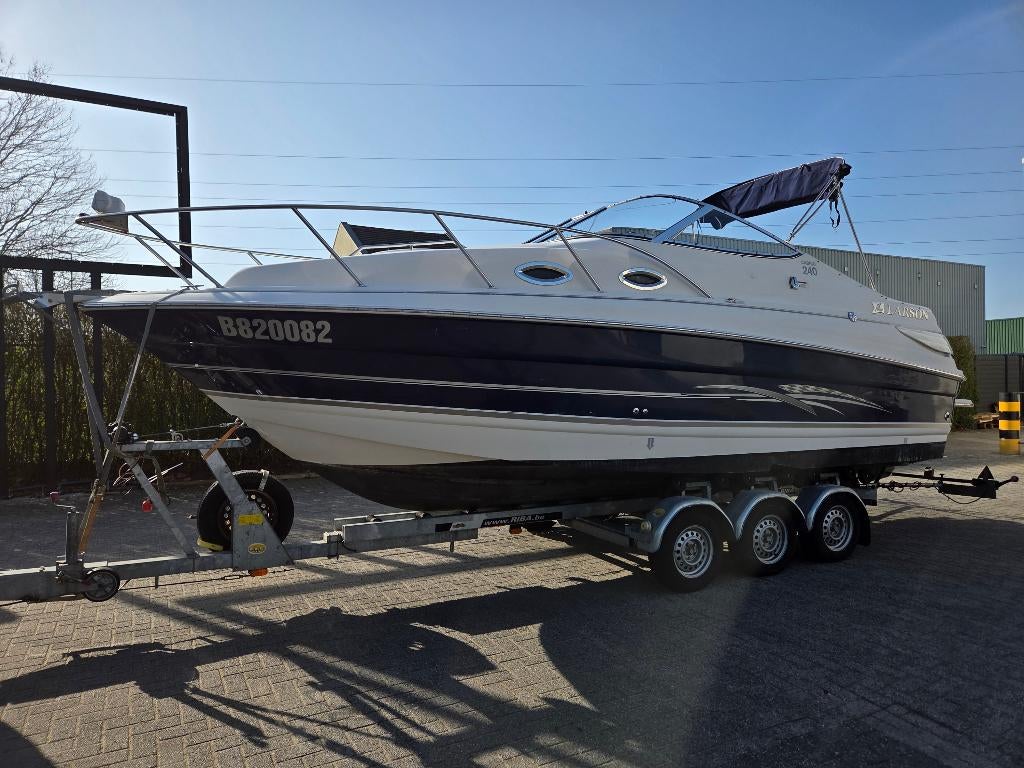 Larson Cabrio 240 - bj. 2007 - 5.0mpi - met trailer, Watersport en Boten, Motorboten en Motorjachten, Ophalen, Gebruikt, 50 pk of meer