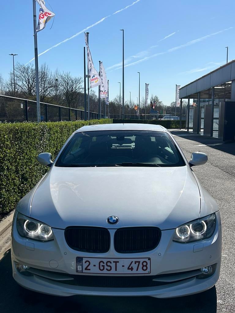 Bmw 320ia automaat cabrio 2011facelift, Auto's, Automaat, Wit, USB, Particulier