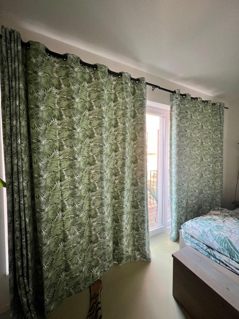 Verduisterende gordijnen, Huis en Inrichting, Ophalen, Gebruikt, Overige kleuren, 200 cm of meer