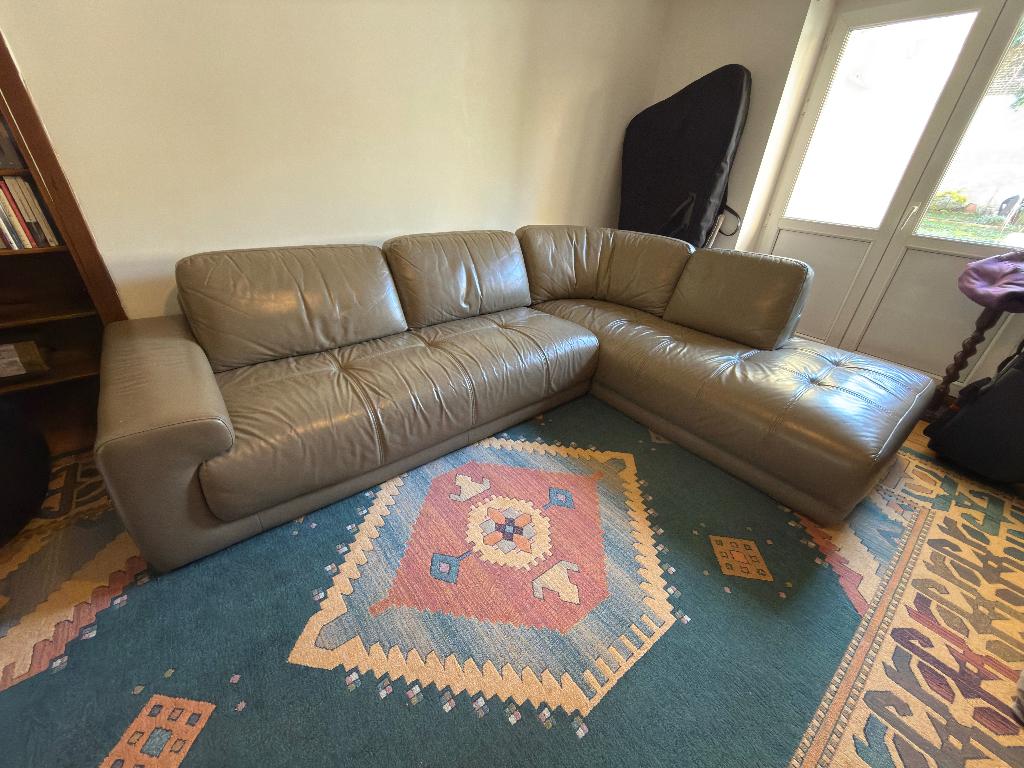 Canapé d’angle en cuir – spacieux et confortable, Maison & Meubles, Canapés | Salons, Utilisé, Banc d'angle, Quatre personnes ou plus