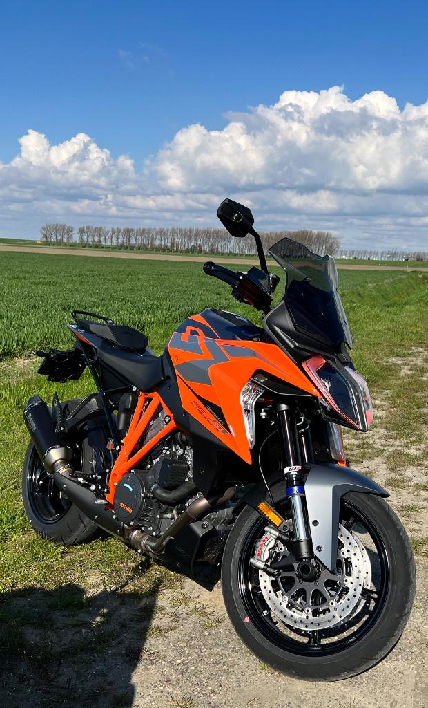 KTM superduke 1290 GT, 2 cilinders, Handvatverwarming, Gebruikt, Particulier