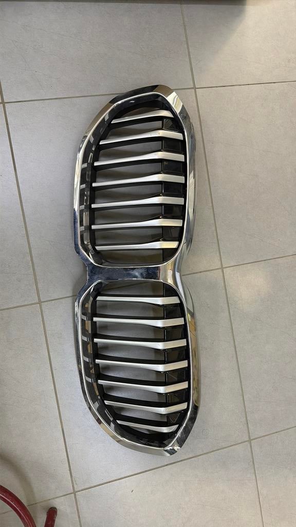 Calandre bmw serie 1, Autos : Pièces & Accessoires, Enlèvement, BMW