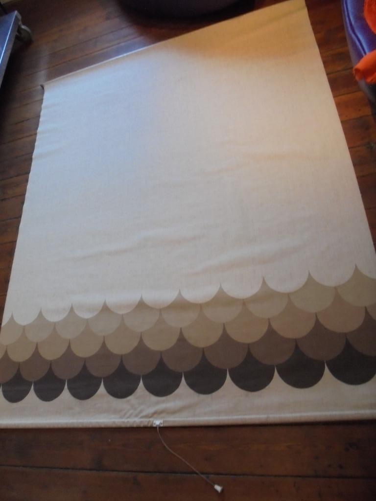 Tissu beige vintage avec arches de stores enrouleurs marrons, Hobby & Loisirs créatifs, Hobby & Loisirs Autre, Utilisé, Enlèvement