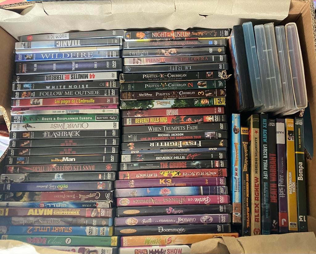 Verzameling van 70+ dvd’s – films & series gemengd, Ophalen, Zo goed als nieuw