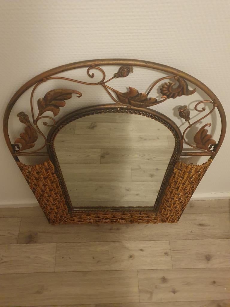 Smeedijzeren spiegel, Ophalen of Verzenden, Zo goed als nieuw