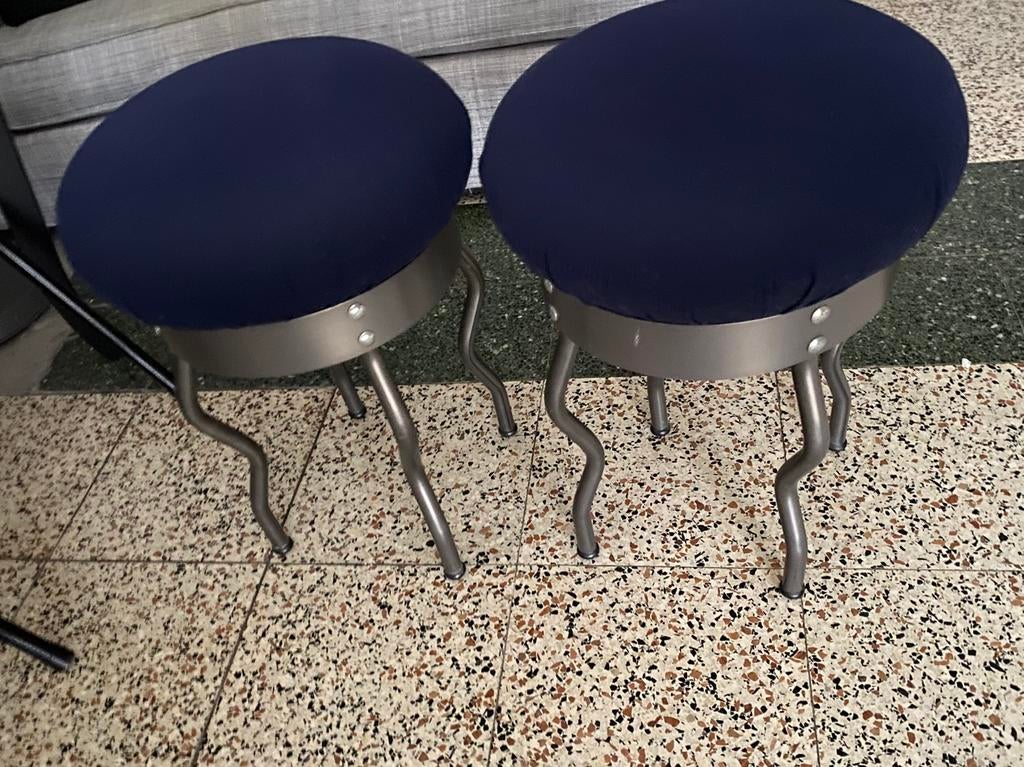 vintage Ikea 'Uri' kruk 2 stuks perfecte staat, Maison & Meubles, Chaises, Comme neuf, Métal, Gris, Enlèvement