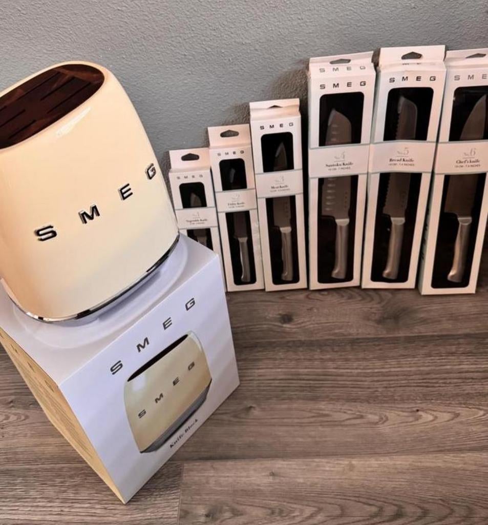 NOUVEAU bloc à couteaux SMEG avec crème pour couteaux, Enlèvement ou Envoi