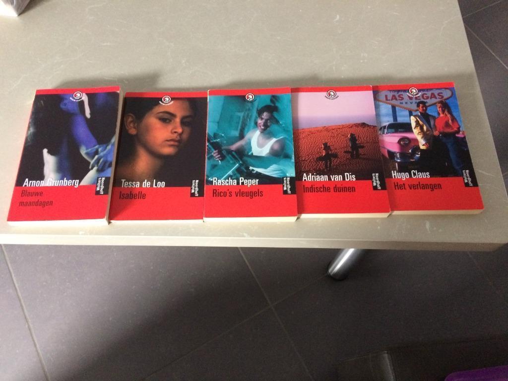 vijf boeken Grote Lijsters, Ophalen, Zo goed als nieuw