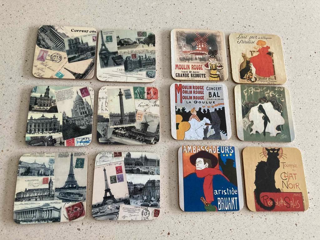 12 retro onderzetters (voor glazen) uit Parijs, Ophalen of Verzenden, Gebruikt, Glas of Kopje