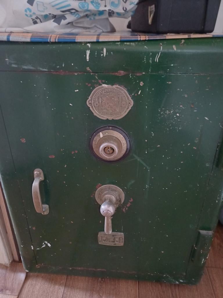 Coffre fort, Enlèvement