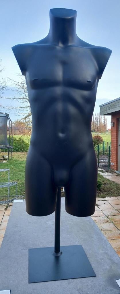 Mannequin, sur socle métallique, réglable en hauteur, Enlèvement ou Envoi, Comme neuf