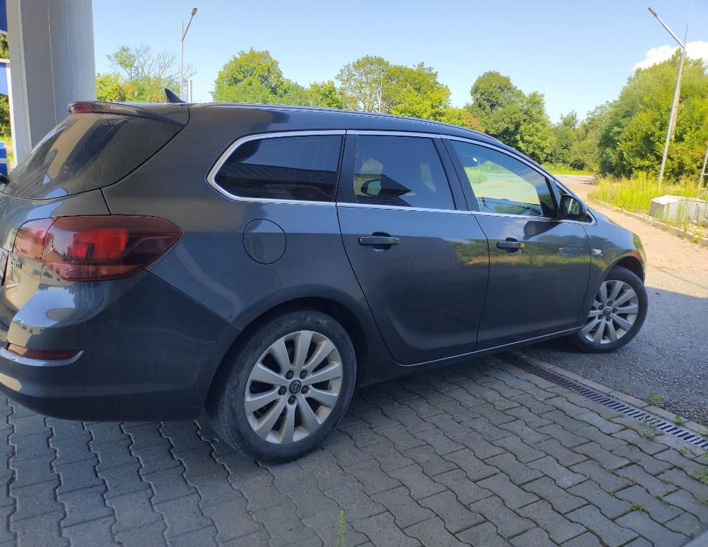 Opel Astra Sports Tourer 1,7CDTI 125ch, Autos, Opel, Particulier, Astra, ABS, Régulateur de distance, Air conditionné, Bluetooth