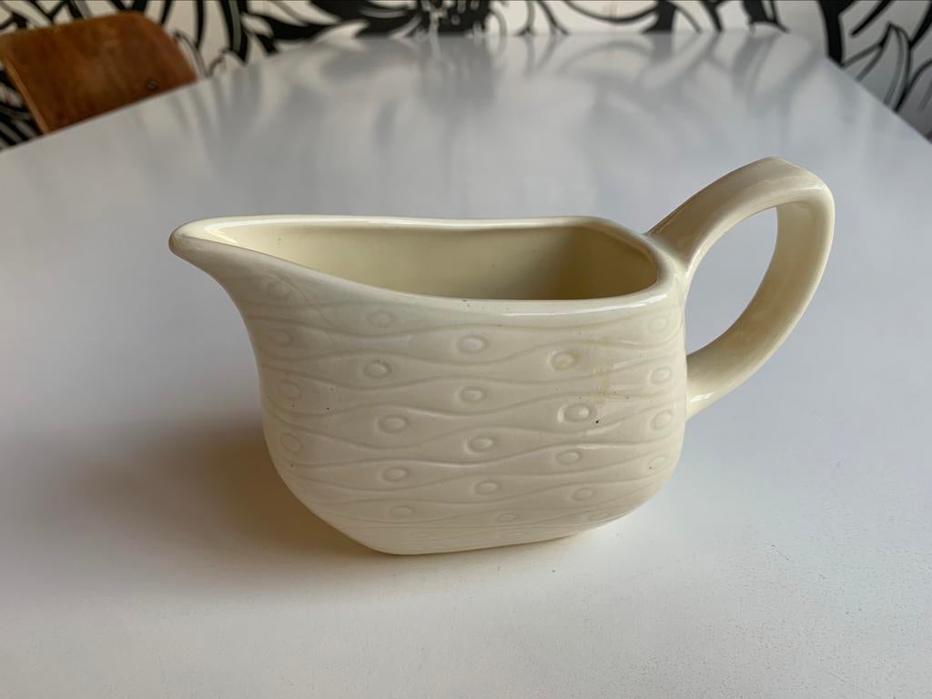 Boch Freres Belgium New Time melkkannetje, Ophalen of Verzenden