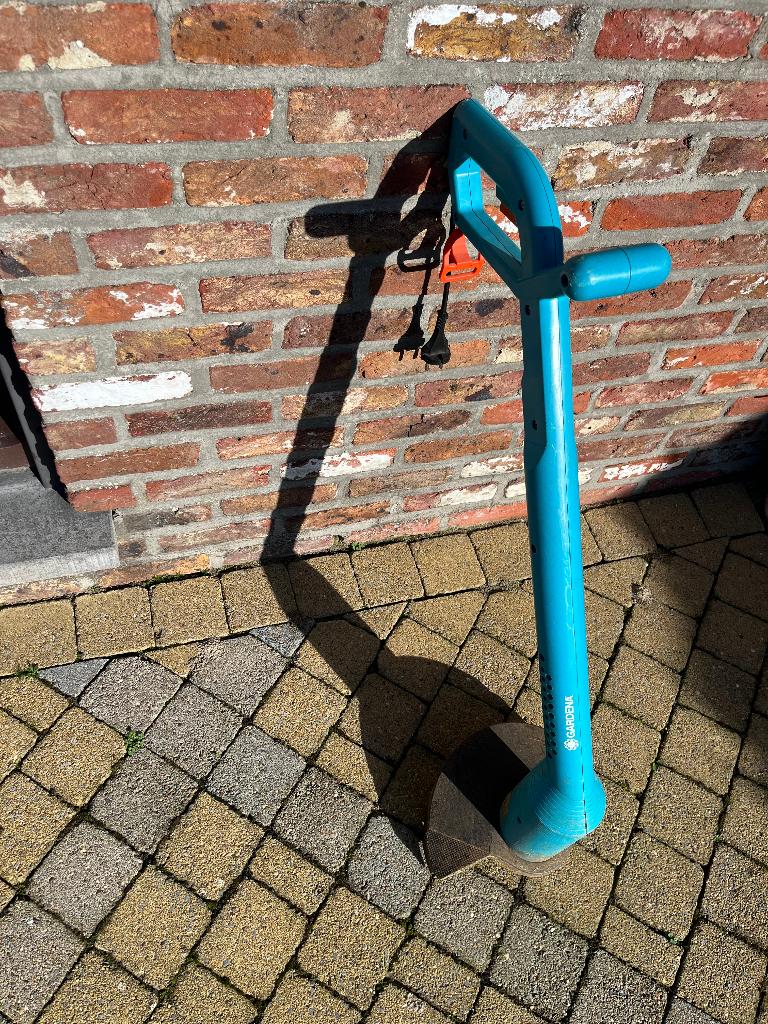 GRASTRIMMER GARDENA ELEKTRISCHE, Tuin en Terras, Ophalen, Gebruikt, 10 tot 30 cm, Elektrisch