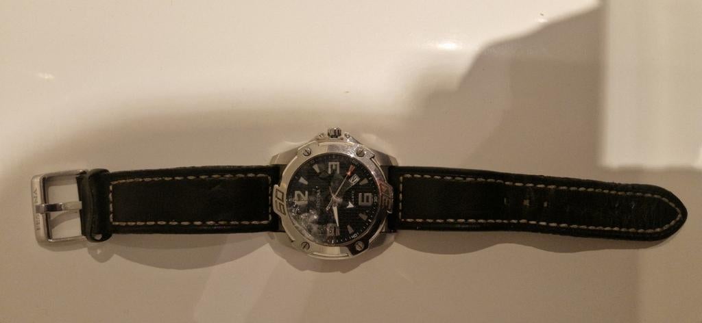 Montre festina, Enlèvement, Utilisé