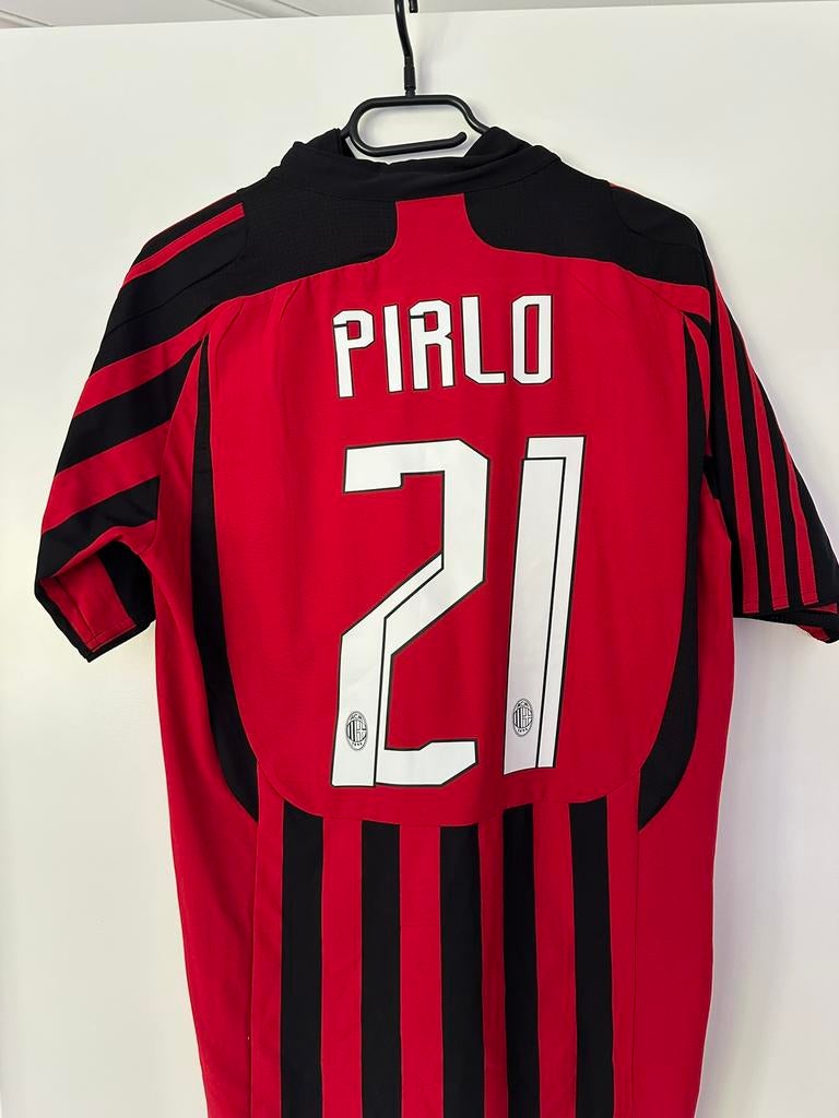 Pirlo AC Milan S, Envoi