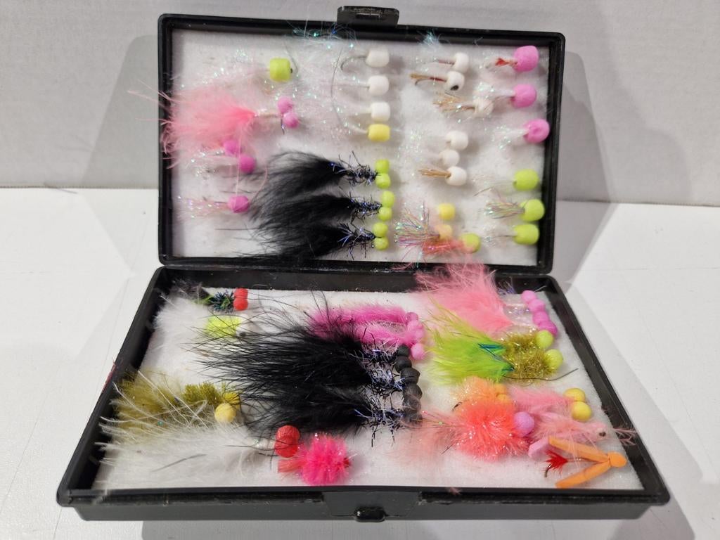 The House of Hardy flybox met 46 booby , resevoir vliegen  ., Watersport en Boten, Hengelsport | Vliegvissen, Ophalen of Verzenden