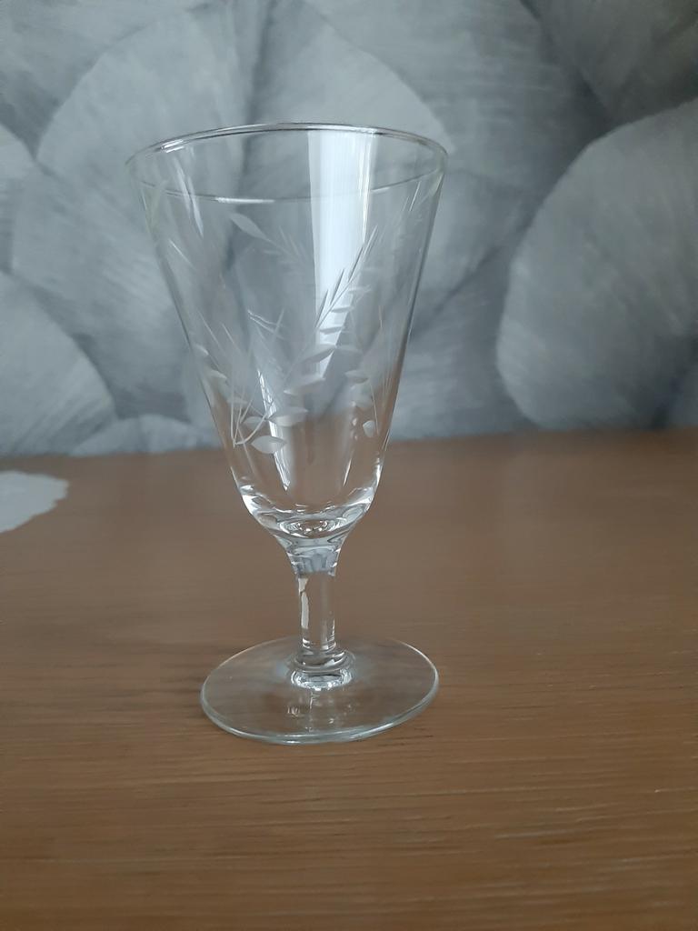 Glasservies, Ophalen, Gebruikt