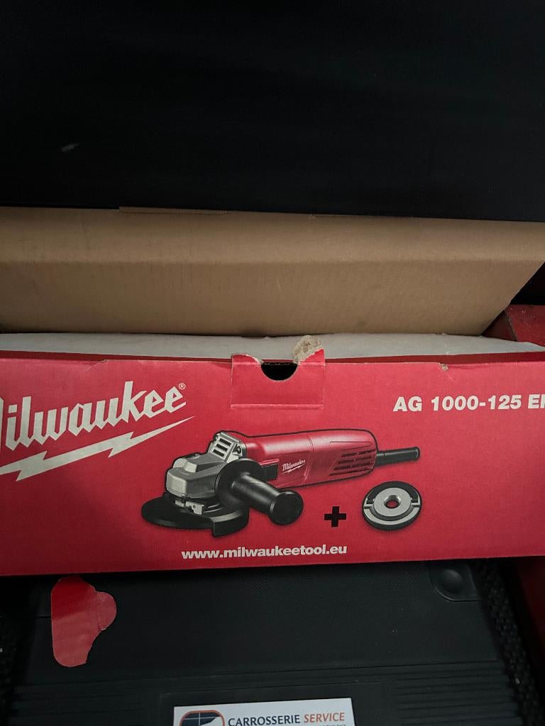 MOULIN NEW MILWAUKEE, Bricolage & Construction, Enlèvement, Neuf