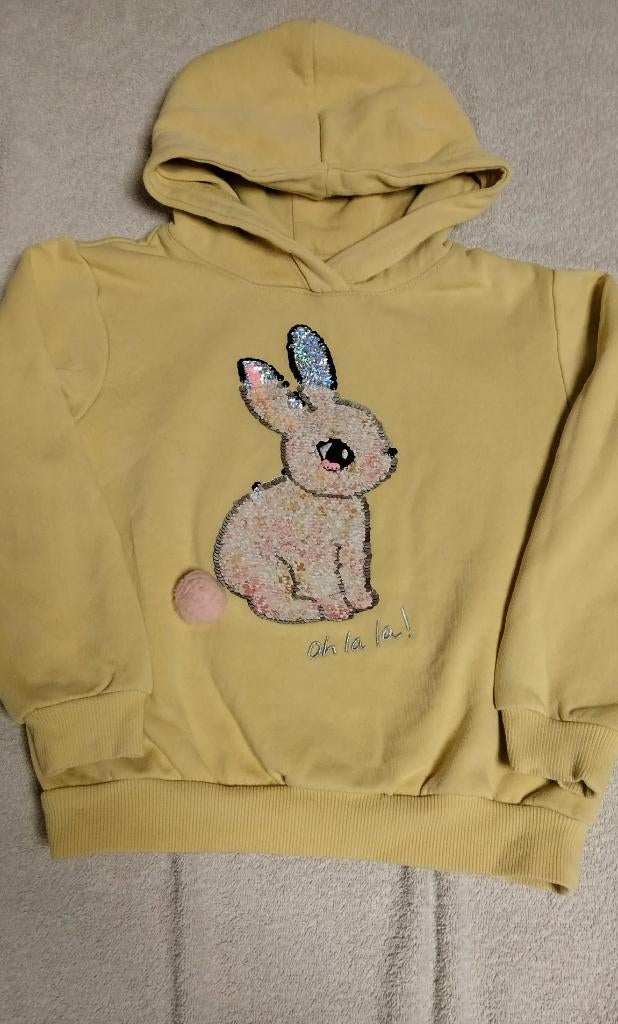 Sweat à capuche jaune lapin taille 122 - 128 h & m, Enlèvement ou Envoi, Pull ou Veste, H&M, Utilisé