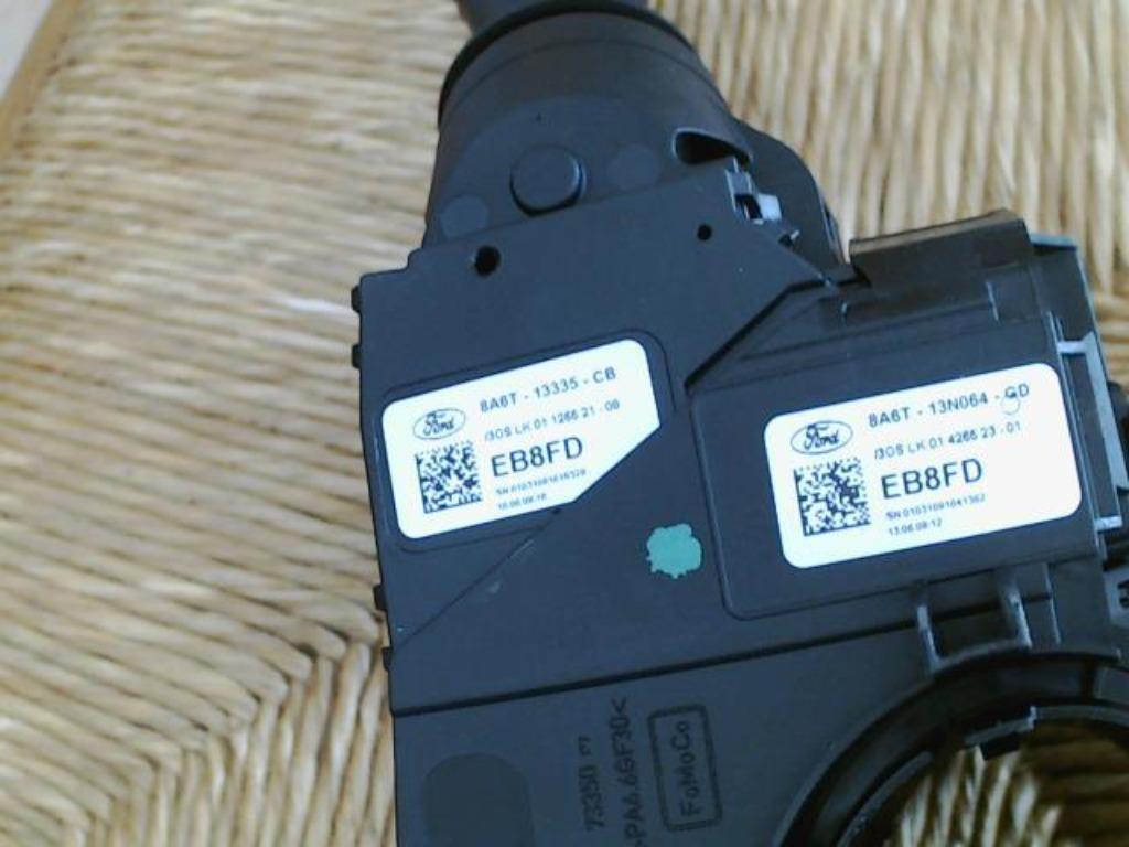 Commodo Ford Fiesta VI  8A6T-13335-CB (257), Enlèvement ou Envoi, Utilisé, Ford