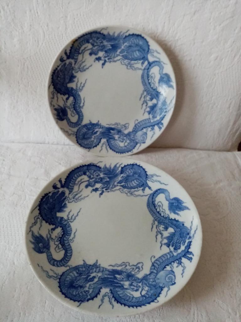 Paire d'assiette Japonaise Dragons en porcelaine 1900s 22cm, Enlèvement ou Envoi