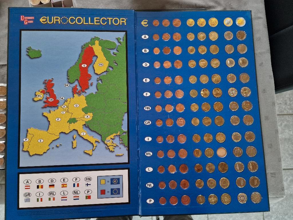 Euro collectie map, Postzegels en Munten, Ophalen, Ierland