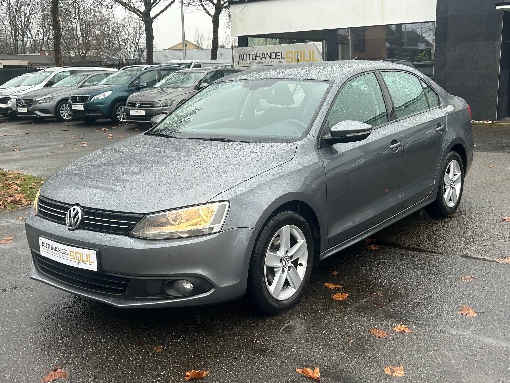 VW Jetta 1.6tdi, 2011, 230.670km, Navi, Cruise ctr, PDC, AC, Autos, Volkswagen, Achat, 5 portes, Tissu, 1598 cm³