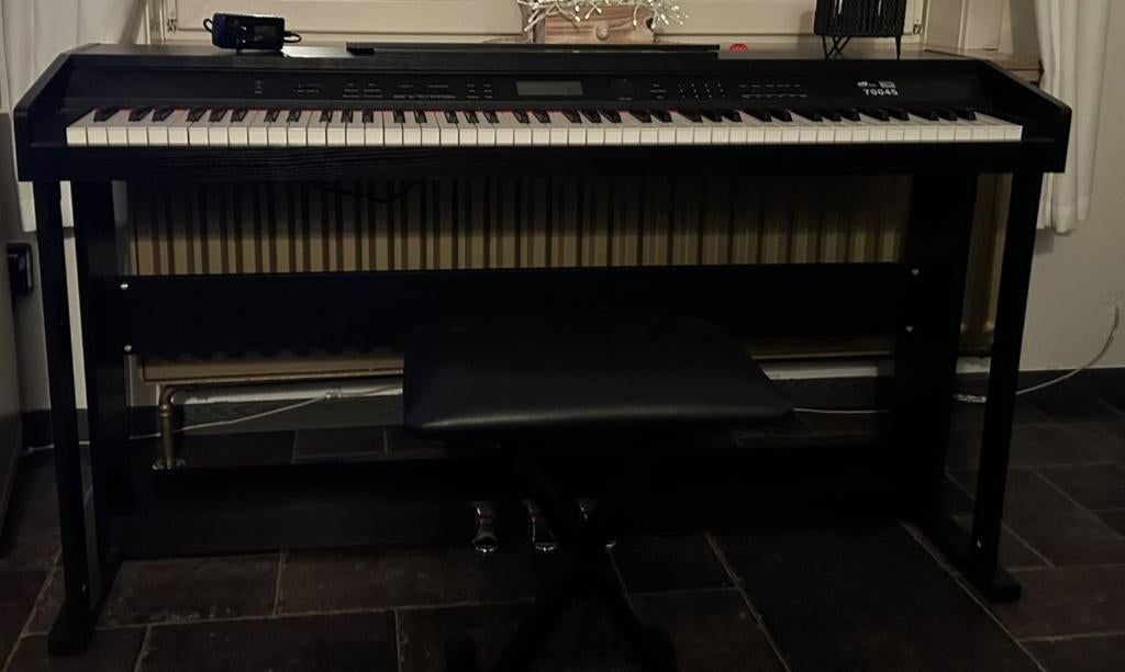 Piano, Muziek en Instrumenten, Piano's, Ophalen, Zo goed als nieuw, Zwart, Piano