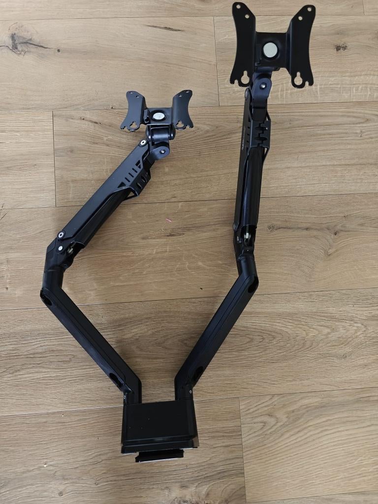 Bras à double écran réglable avec suspension à gaz, Informatique & Logiciels, Moniteurs, Enlèvement, Comme neuf
