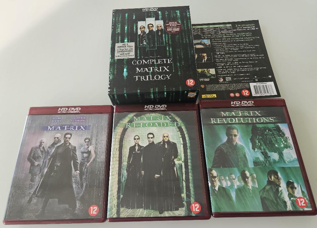 lot met 12 HD DVD 's en box Matrix Trilogy, CD & DVD, Enlèvement ou Envoi