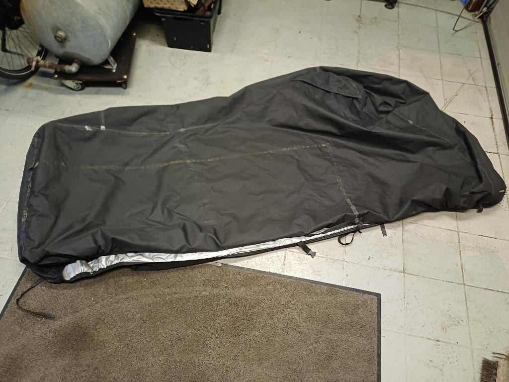 moto bache hoes voor grote moto, Motoren, Ophalen, Zo goed als nieuw