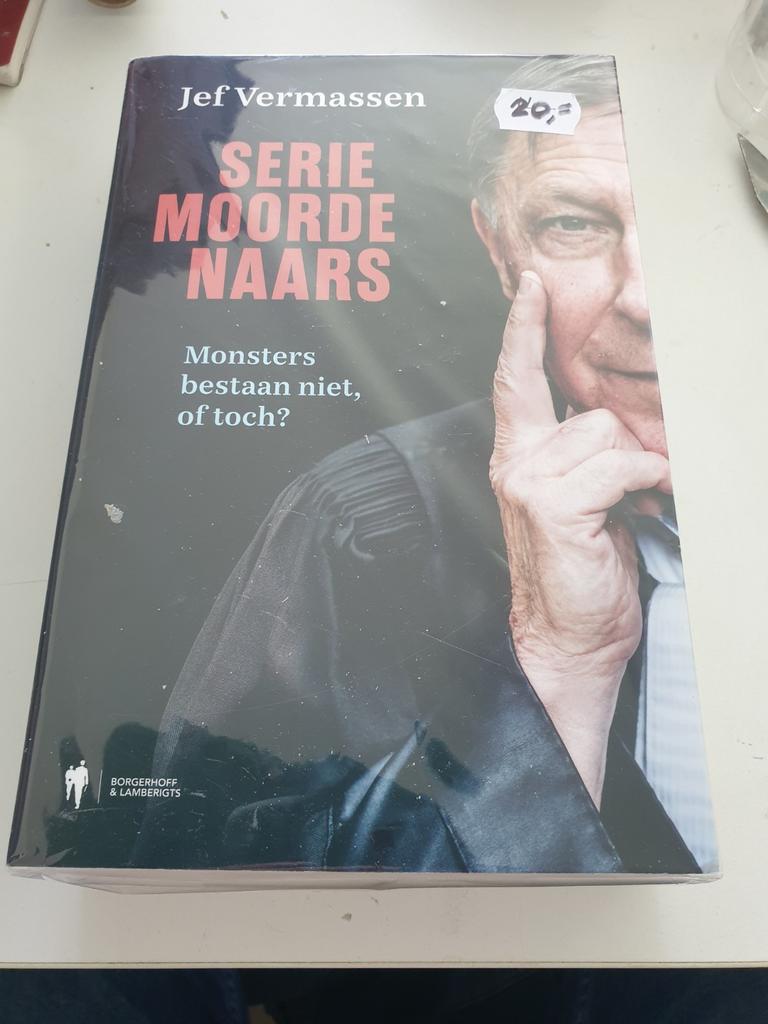 Jef Vermassen - Seriemoordenaars, Boeken, Ophalen of Verzenden, Zo goed als nieuw, Jef Vermassen