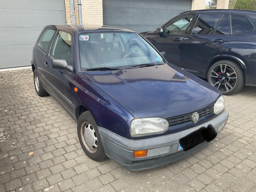 Vw golf 3 1400 5vit 120000km, Auto's, Volkswagen, Particulier, Golf, Metaalkleur, Benzine, Stadsauto, 3 deurs, Handgeschakeld