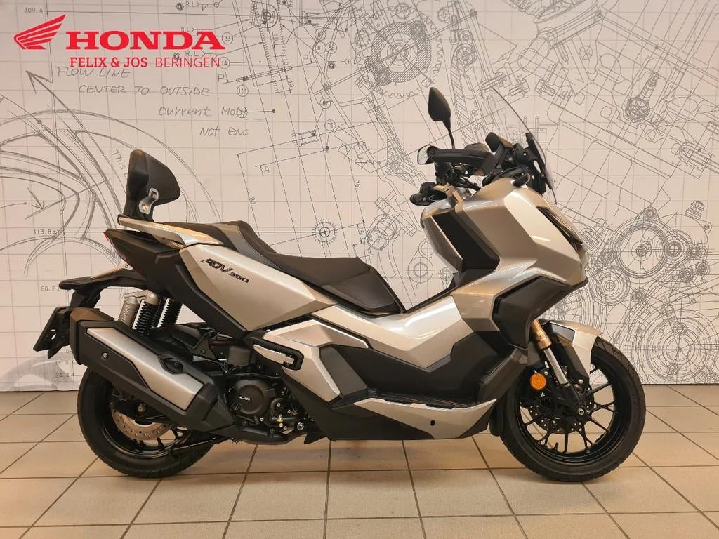 Honda ADV 350 (bj 2022)