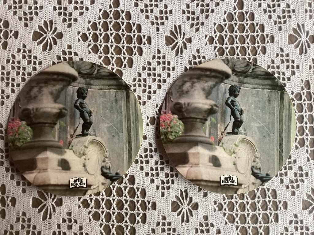 2 grote stickers ARTIS HISTORIA manneke pis Brussel, Collections, Enlèvement ou Envoi, Utilisé