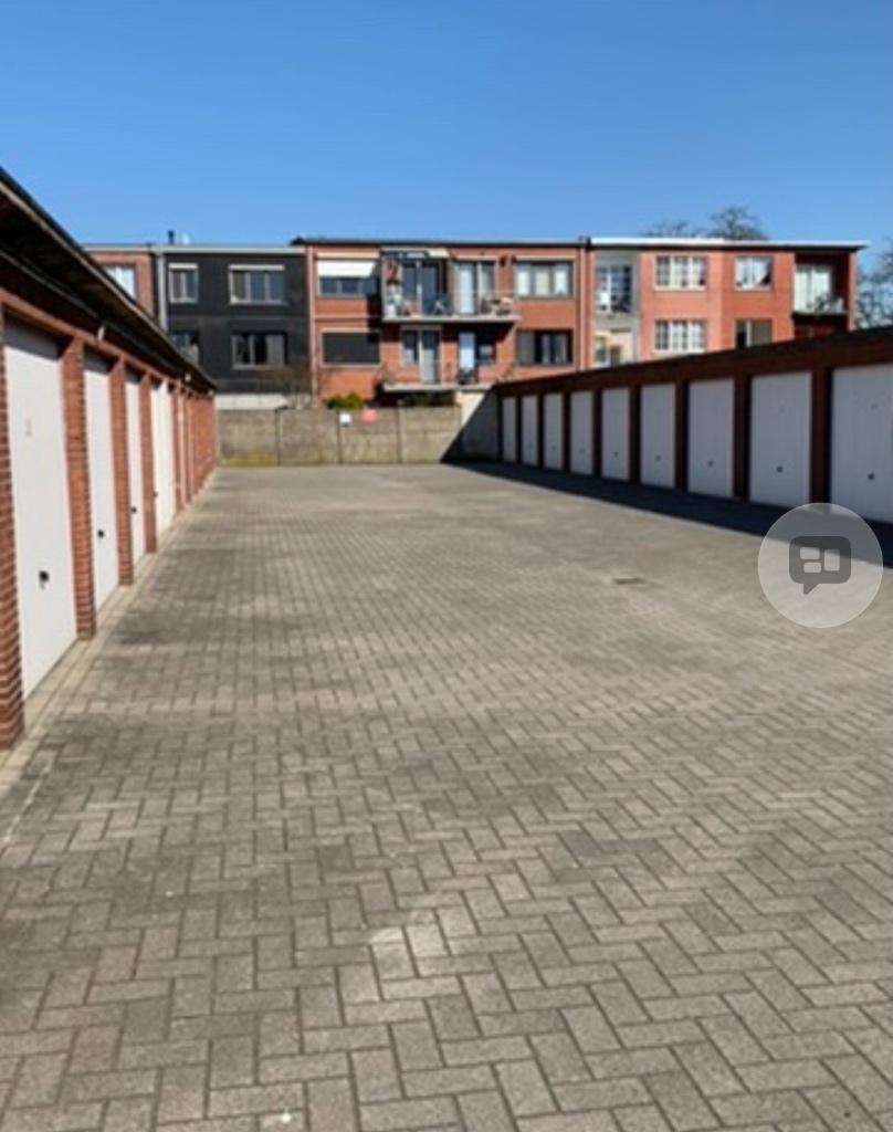 Te huur garage box te Deurne Antwerpen, Anvers (ville)